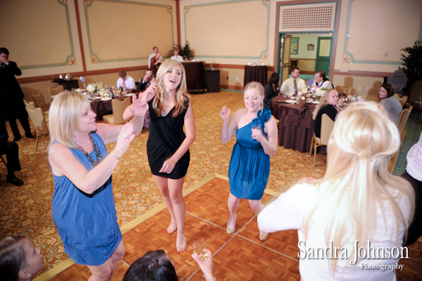 Best Royal Pacific Wedding photographer - Sandra Johnson (SJFoto.com)